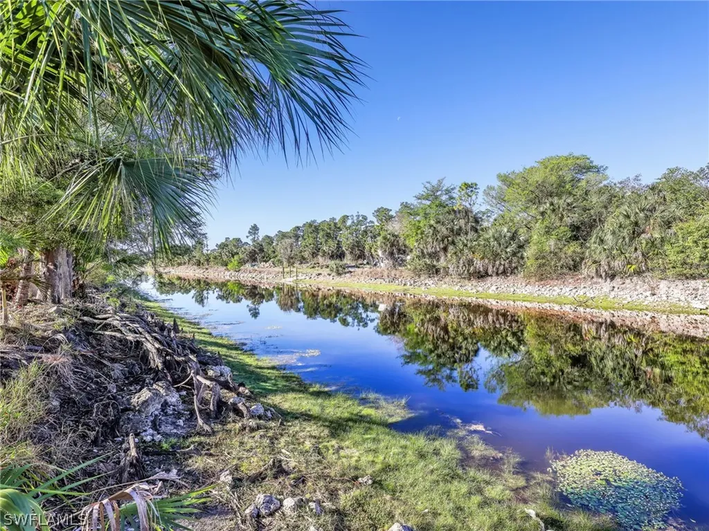 910 Golden Gate Boulevard E Naples FL 34120