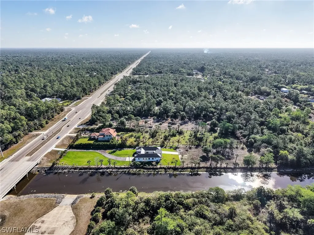 910 Golden Gate Boulevard E Naples FL 34120