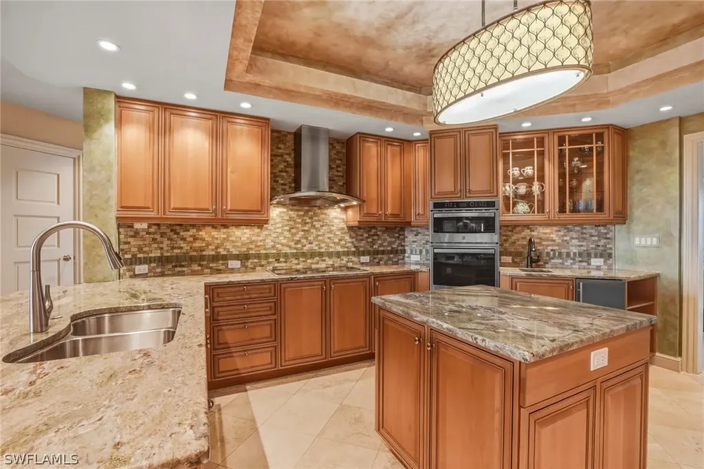 4201 Gulf Shore Boulevard N Naples FL 34103