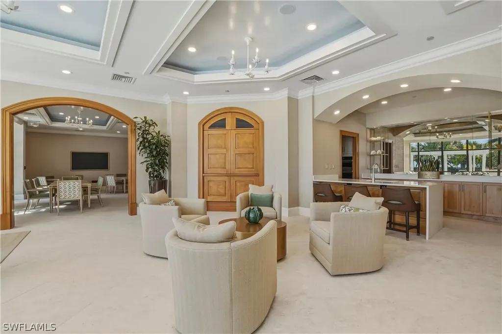 4201 Gulf Shore Boulevard N Naples FL 34103