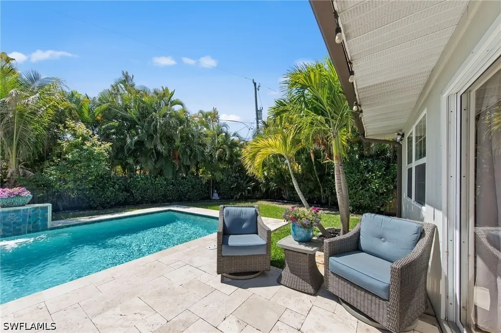 134 2nd Street Bonita Springs FL 34134