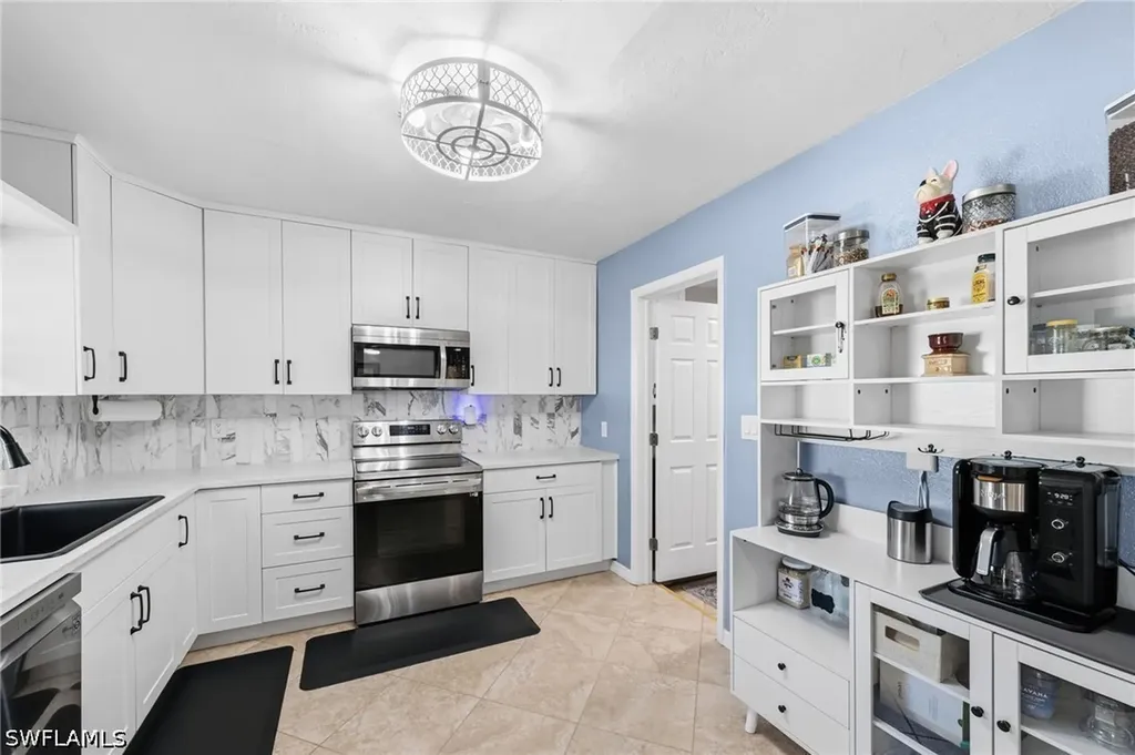 137 Vermont Avenue Fort Myers FL 33905