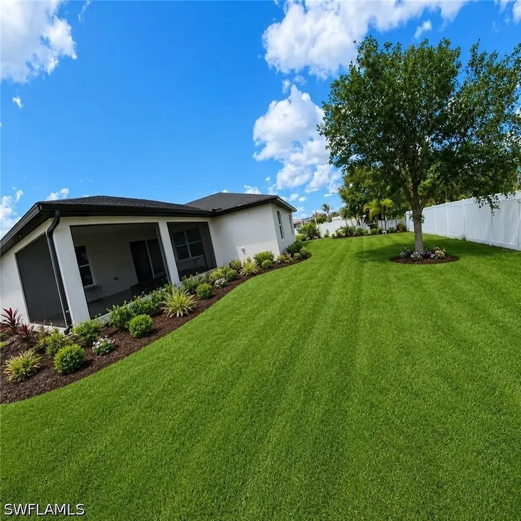 3904 11th Street W Lehigh Acres FL 33971