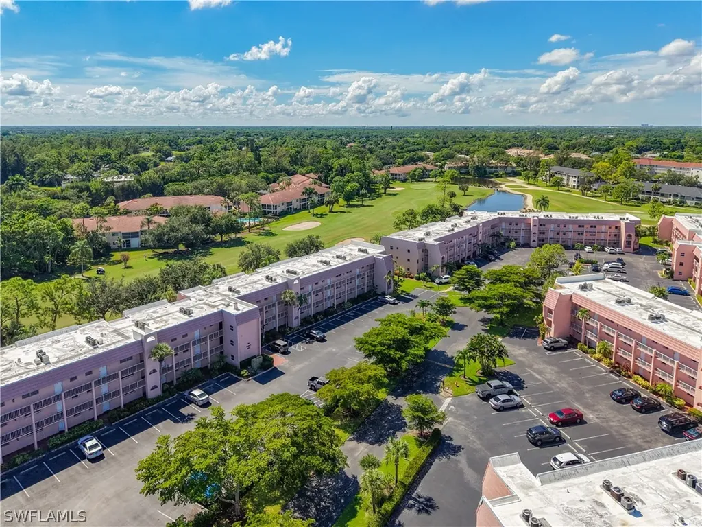 200 Turtle Lake Court Naples FL 34105