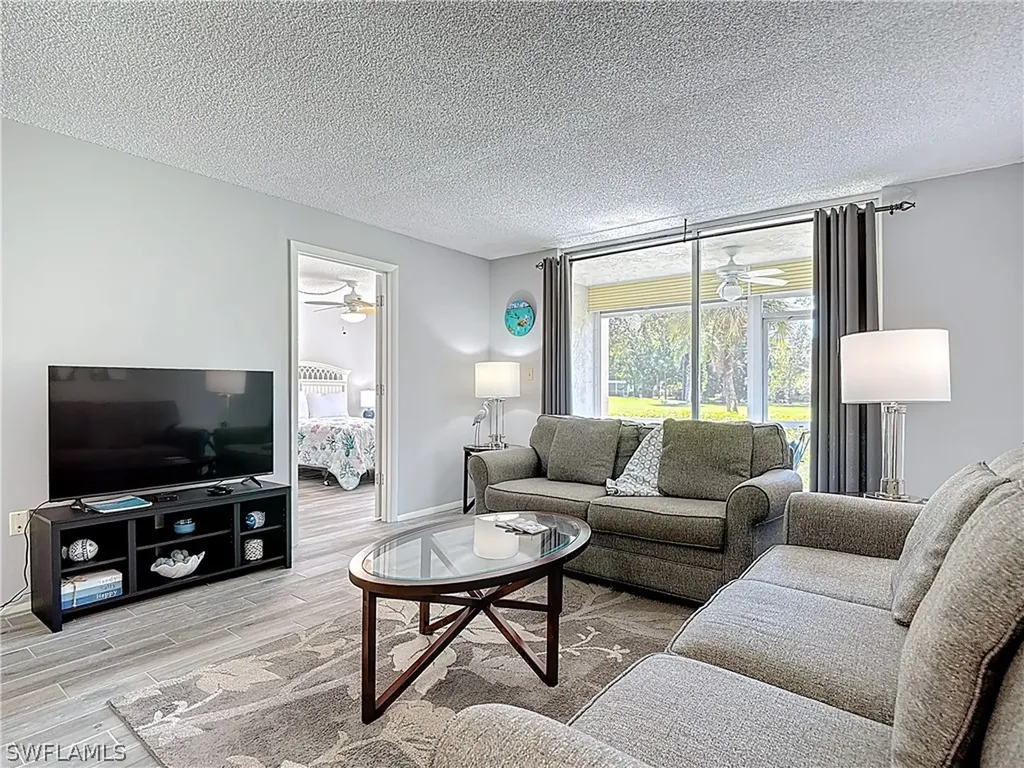 200 Turtle Lake Court Naples FL 34105