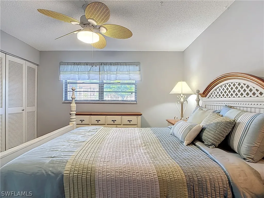 200 Turtle Lake Court Naples FL 34105