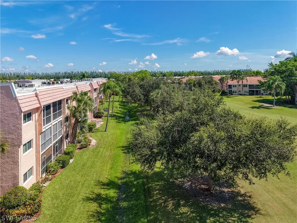 200 Turtle Lake Court Naples FL 34105
