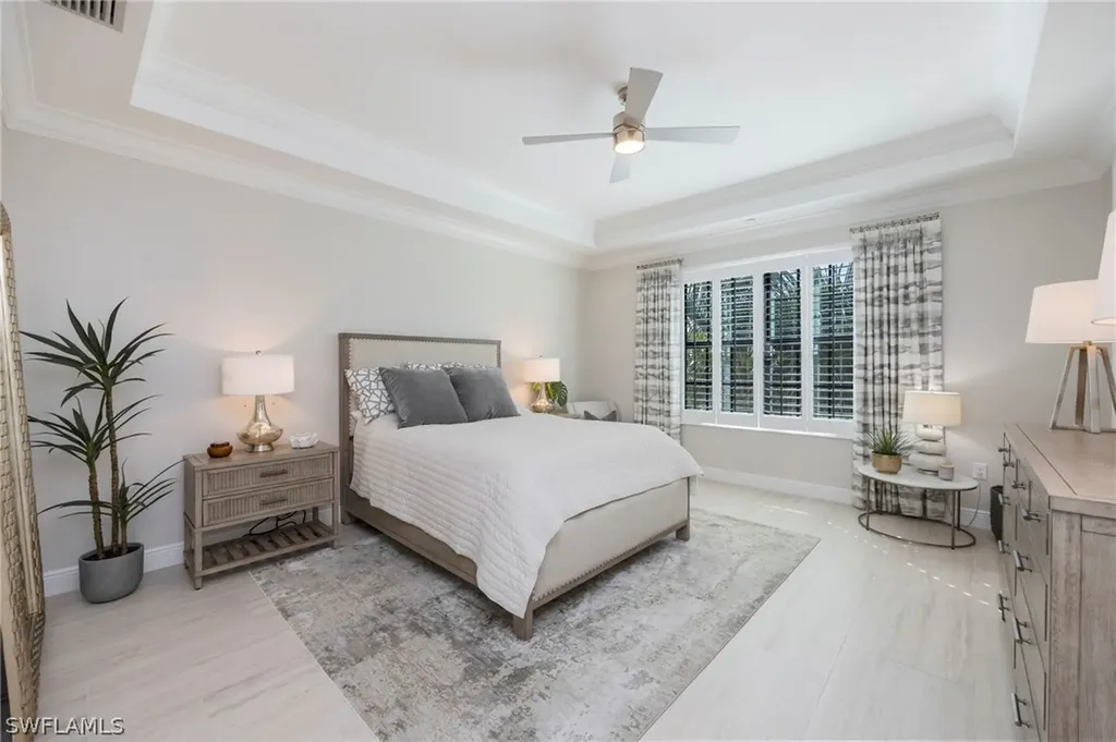 16351 Viansa Way Naples FL 34110