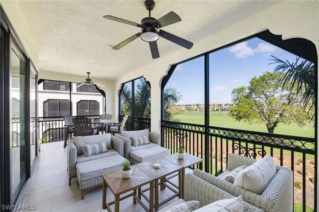 16351 Viansa Way Naples FL 34110