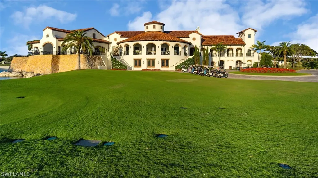 16351 Viansa Way Naples FL 34110