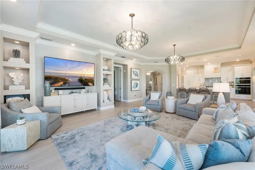 16351 Viansa Way Naples FL 34110