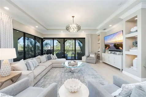 16351 Viansa Way Naples FL 34110