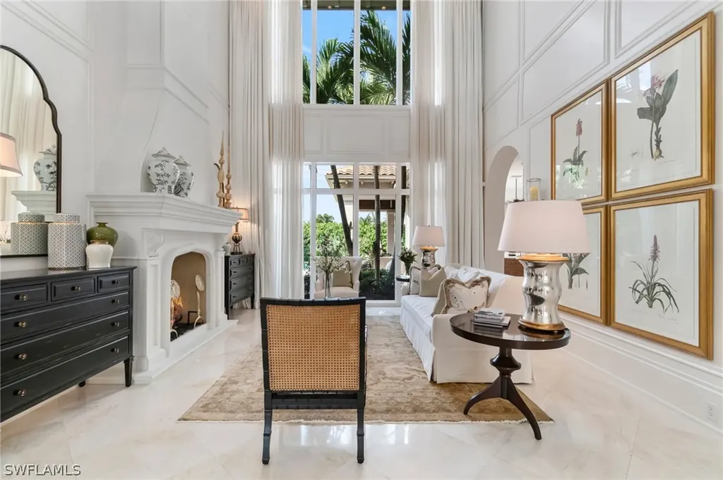 2225 Miramonte Court Naples FL 34105