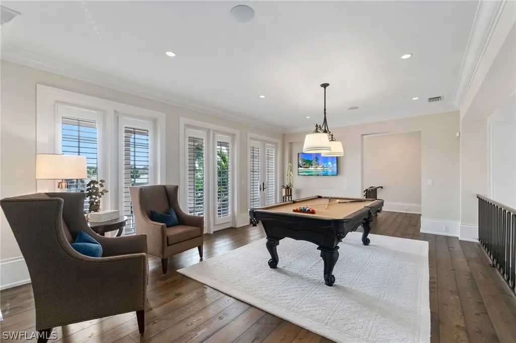 2225 Miramonte Court Naples FL 34105