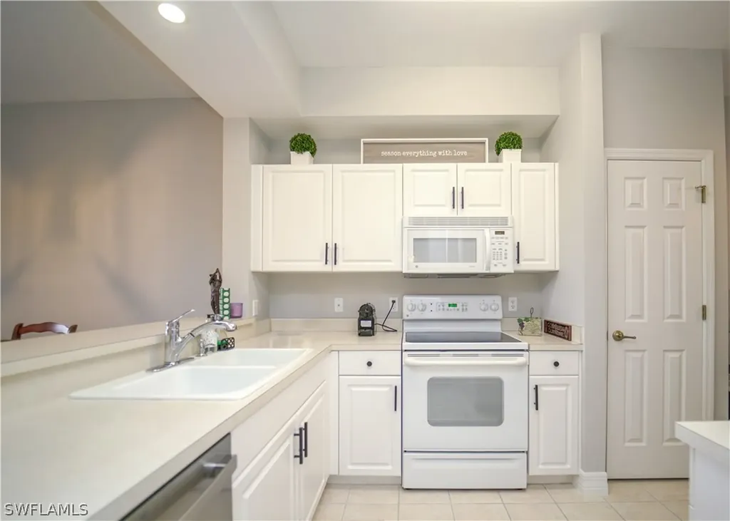 3970 Loblolly Bay Drive Naples FL 34114