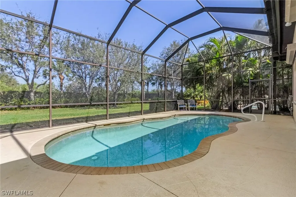 12595 Grandezza Circle Estero FL 33928