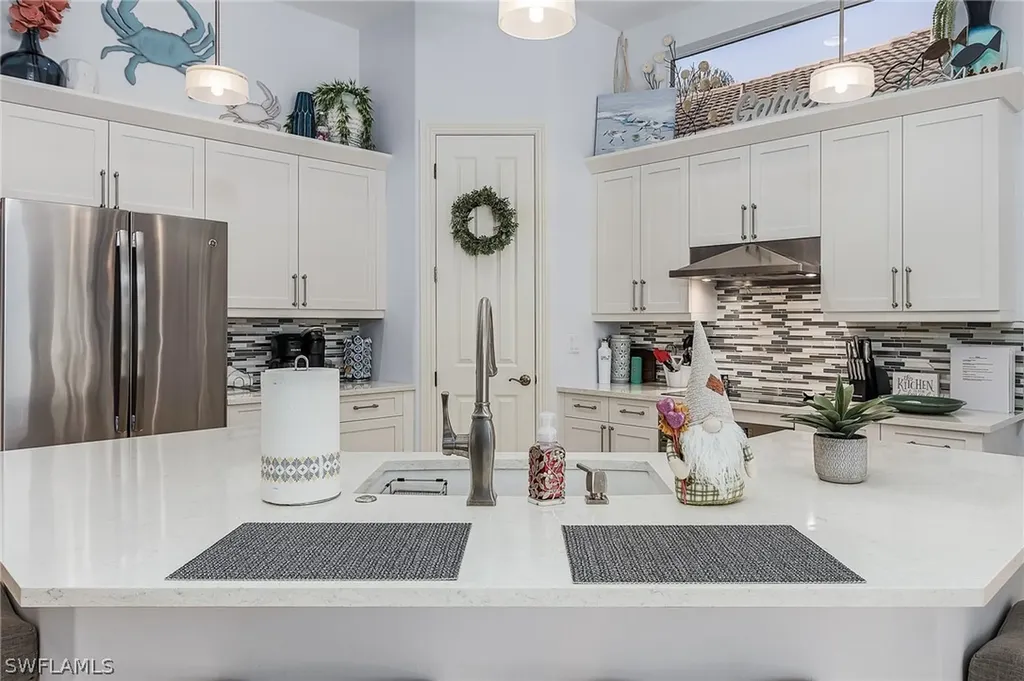 12595 Grandezza Circle Estero FL 33928