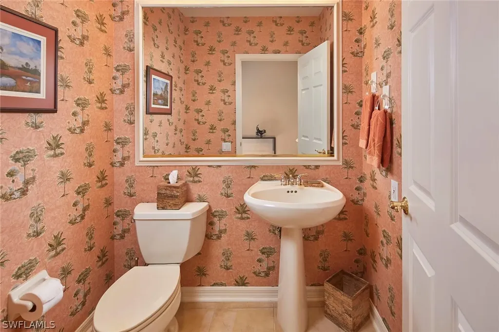 9301 Troon Lakes Drive Naples FL 34109