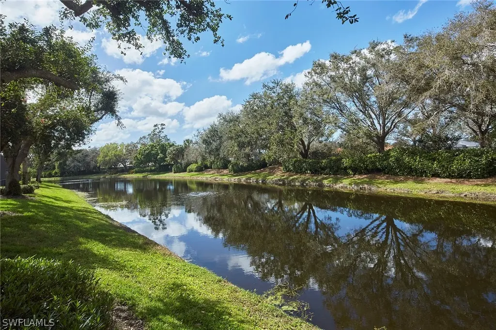 9301 Troon Lakes Drive Naples FL 34109