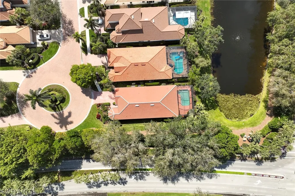 9301 Troon Lakes Drive Naples FL 34109