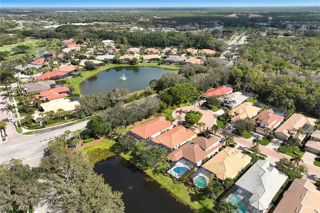 9301 Troon Lakes Drive Naples FL 34109