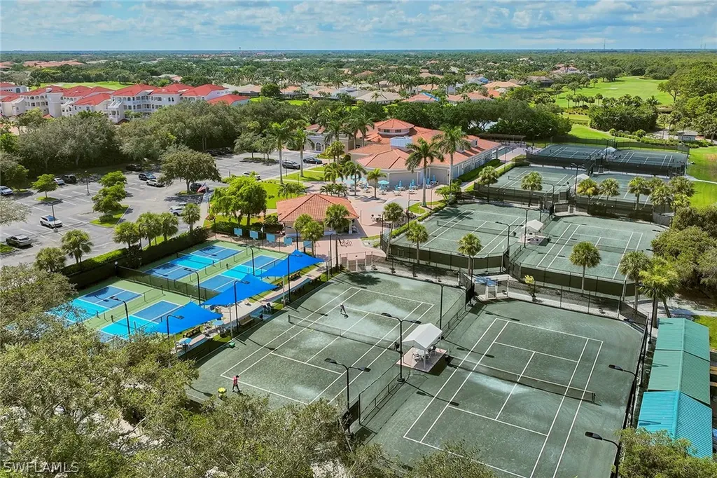 9301 Troon Lakes Drive Naples FL 34109
