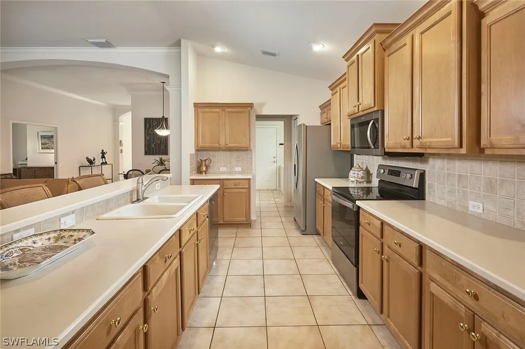 9301 Troon Lakes Drive Naples FL 34109