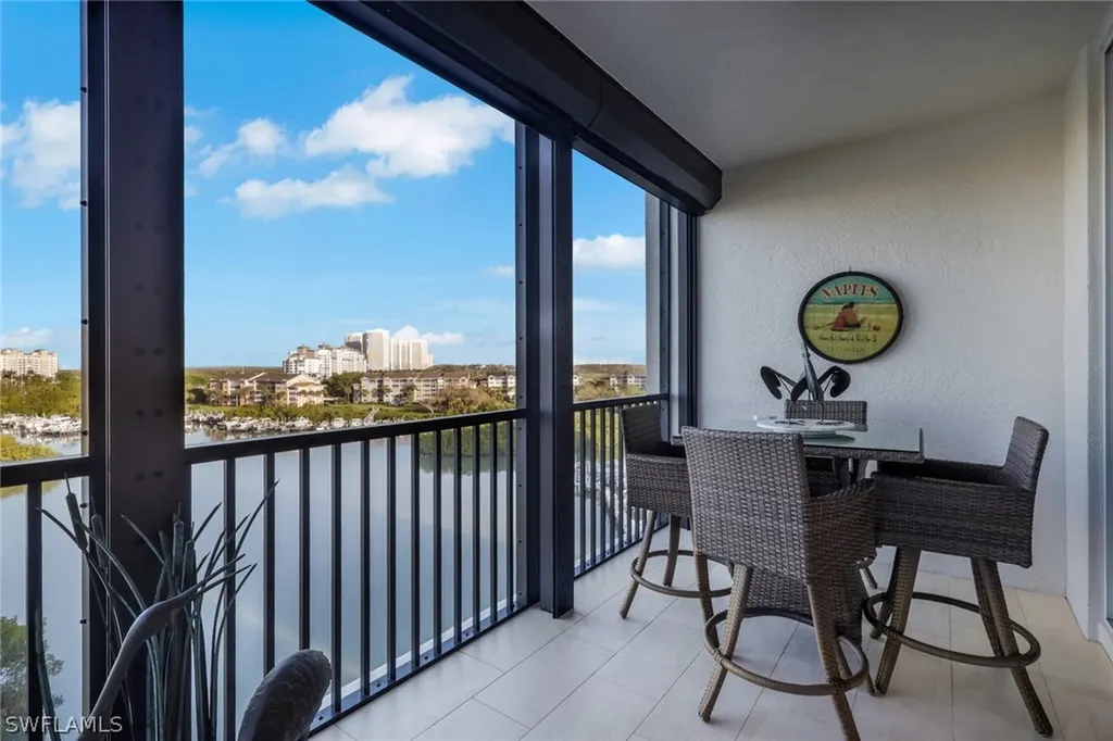 420 Cove Tower Drive Naples FL 34110