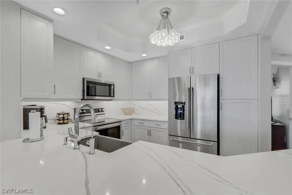 420 Cove Tower Drive Naples FL 34110