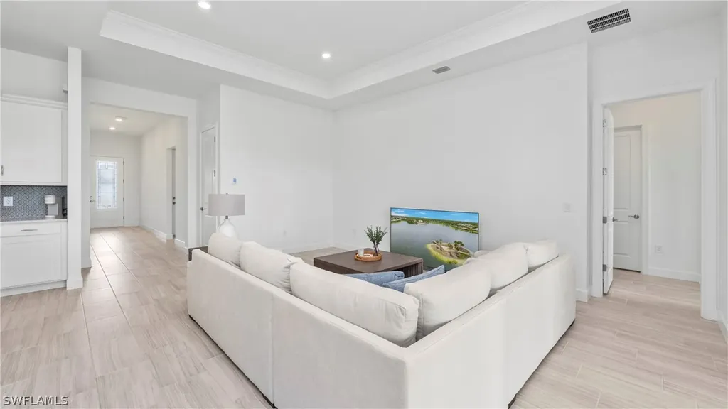 1905 Fresno Avenue Naples FL 34120