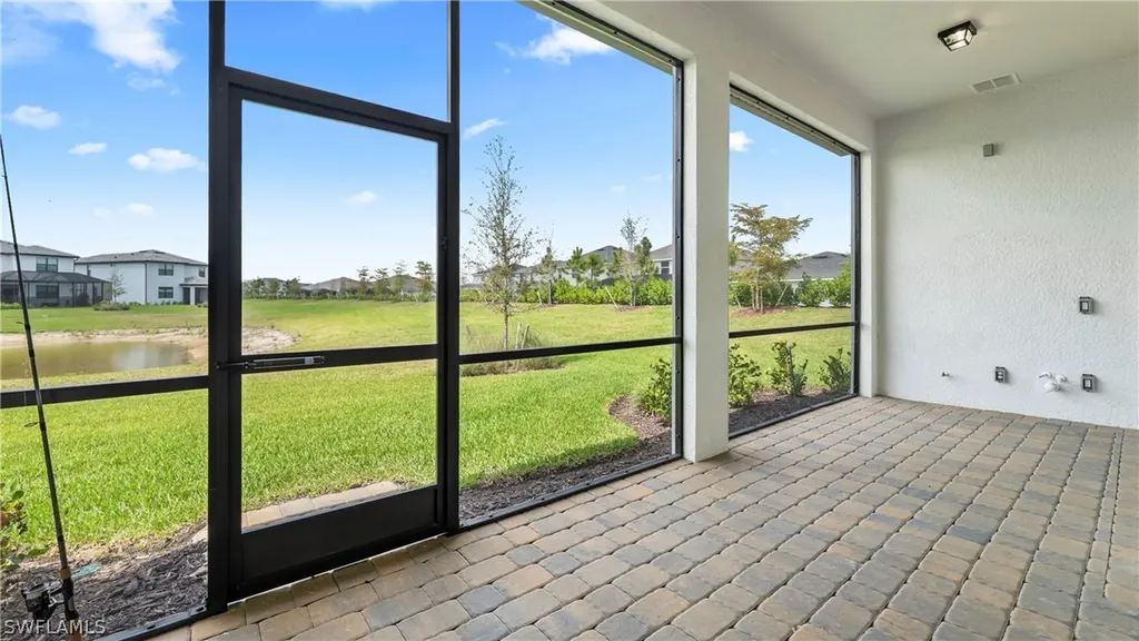 1905 Fresno Avenue Naples FL 34120