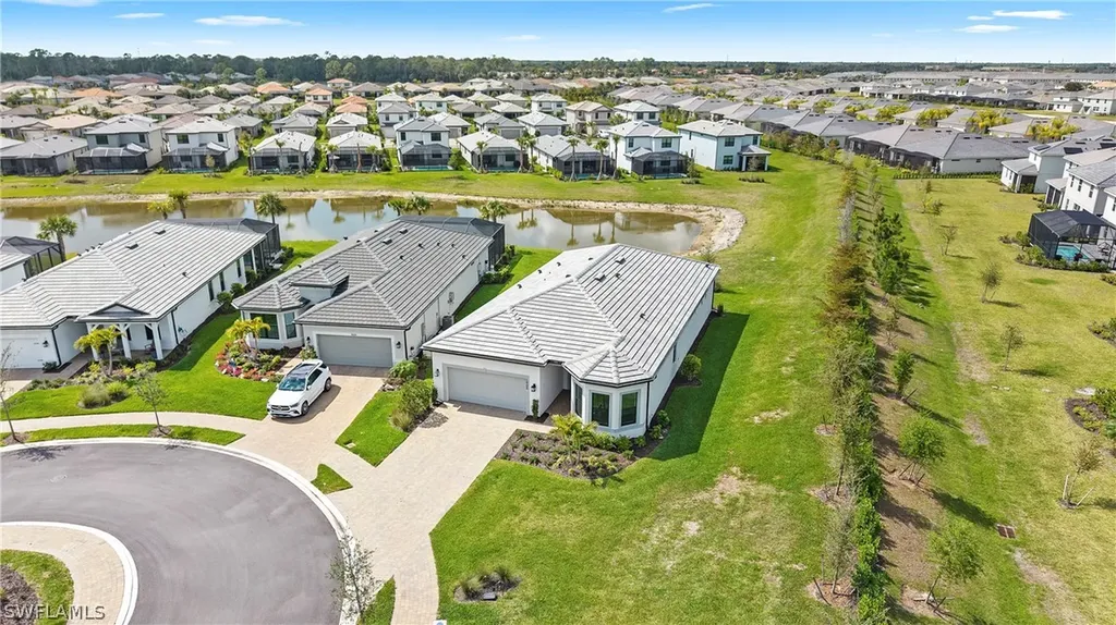 1905 Fresno Avenue Naples FL 34120