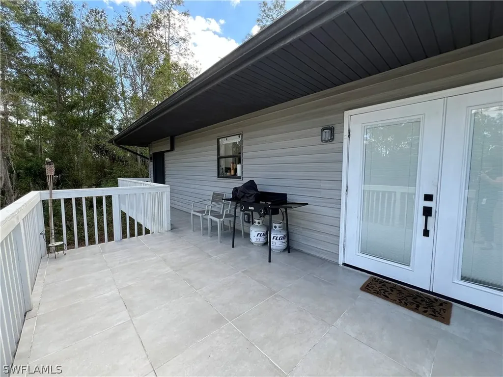 3767 Golden Gate Boulevard E Naples FL 34120