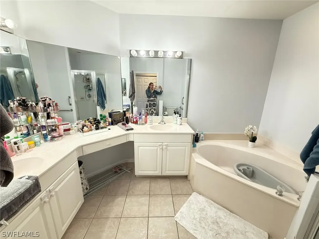 6210 Wilshire Pines Circle Naples FL 34109