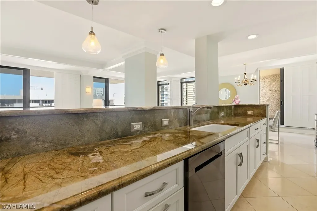 4001 Gulf Shore Boulevard N Naples FL 34103