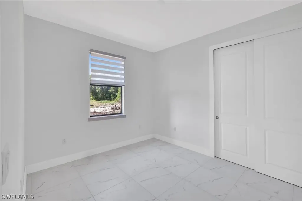 430/432 Bell Boulevard S Lehigh Acres FL 33974