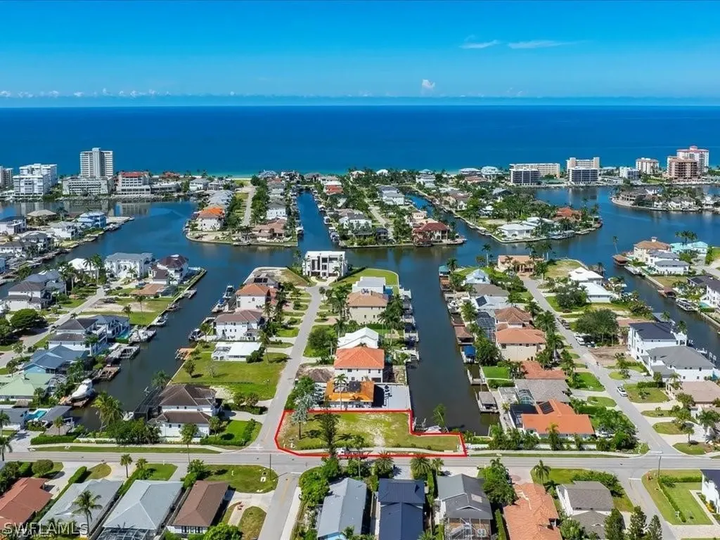 10337 Vanderbilt Drive Naples FL 34108