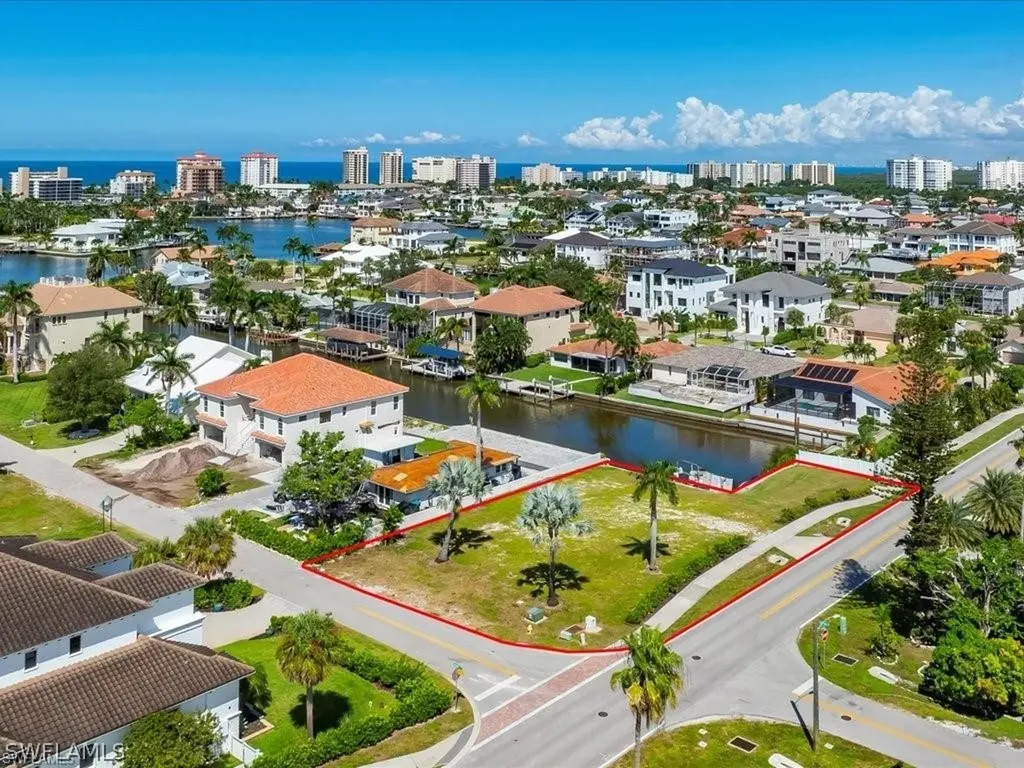 10337 Vanderbilt Drive Naples FL 34108