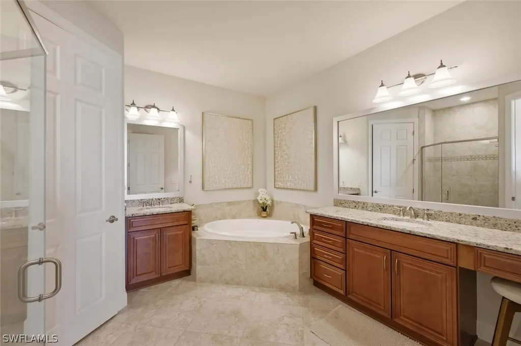 12049 Covent Garden Court Naples FL 34120