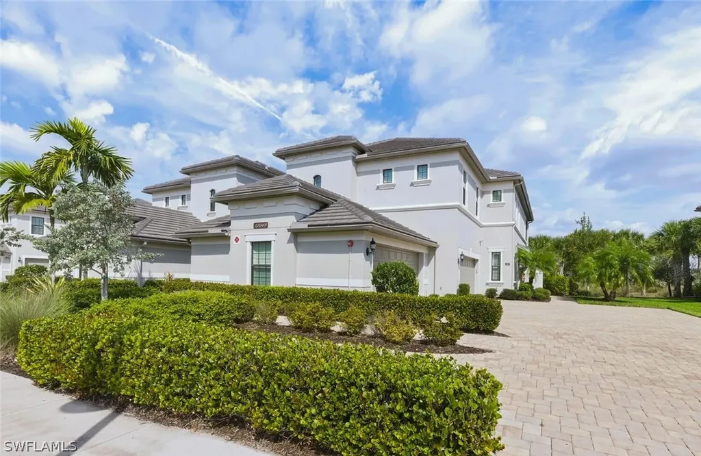 12049 Covent Garden Court Naples FL 34120