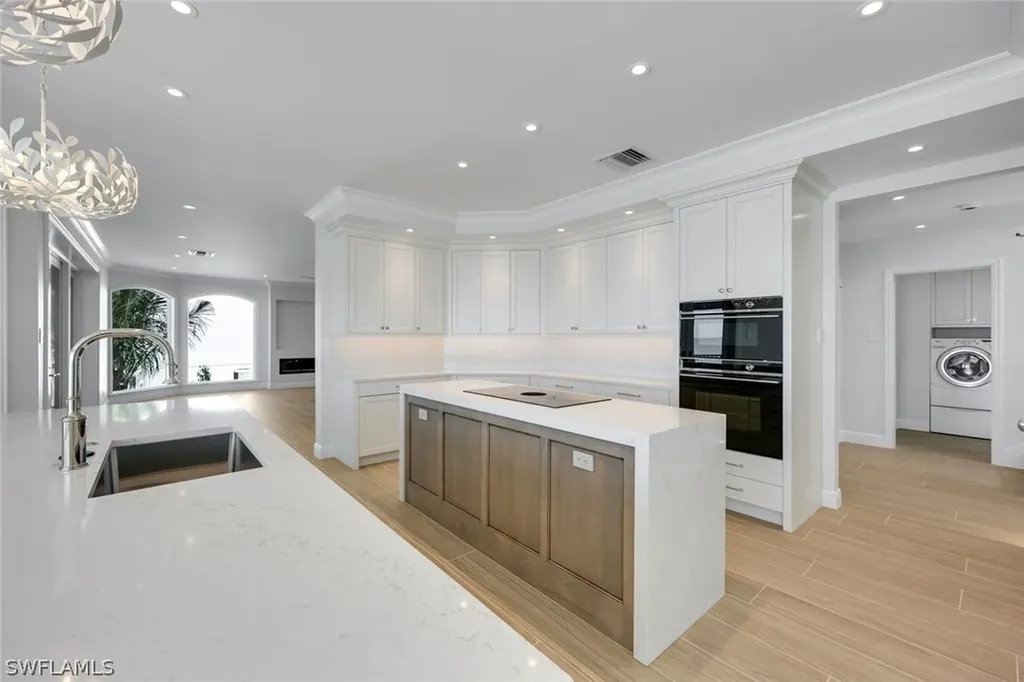 4265 W Gulf Drive Sanibel FL 33957