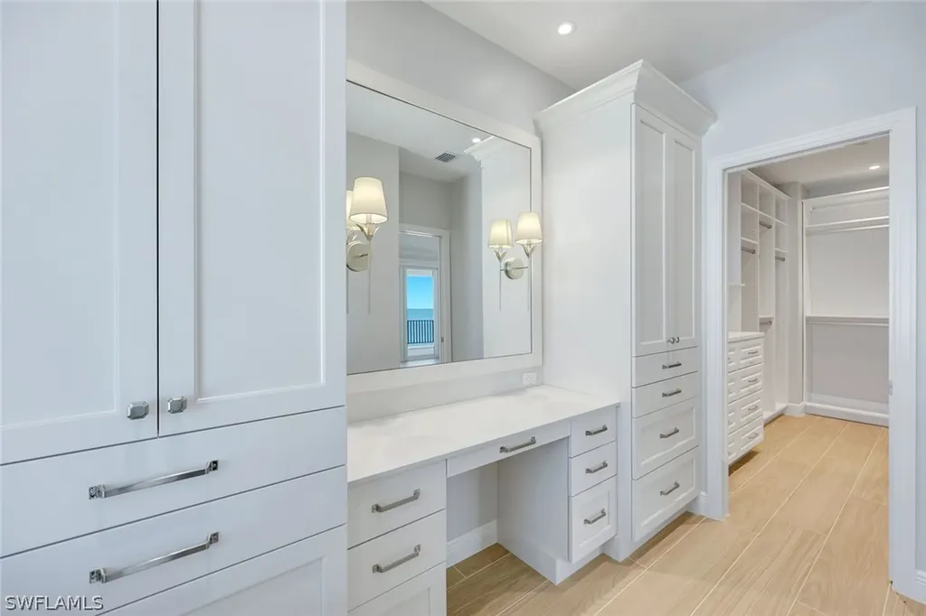 4265 W Gulf Drive Sanibel FL 33957