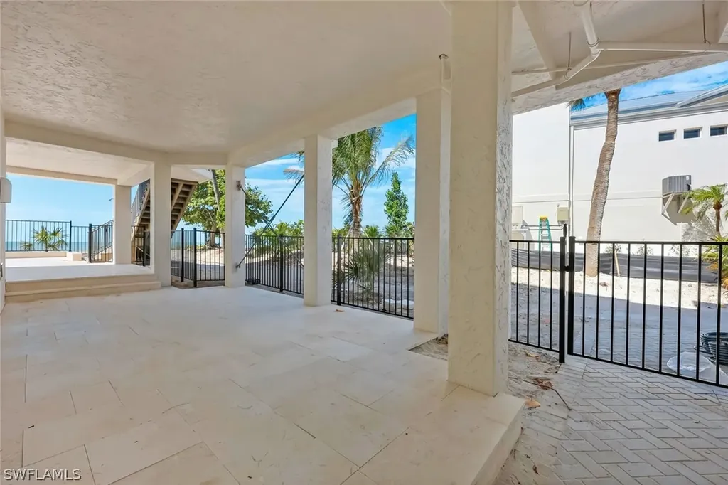 4265 W Gulf Drive Sanibel FL 33957