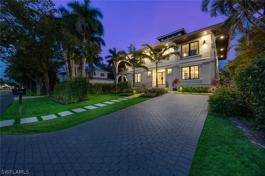1355 4th Street S Naples FL 34102