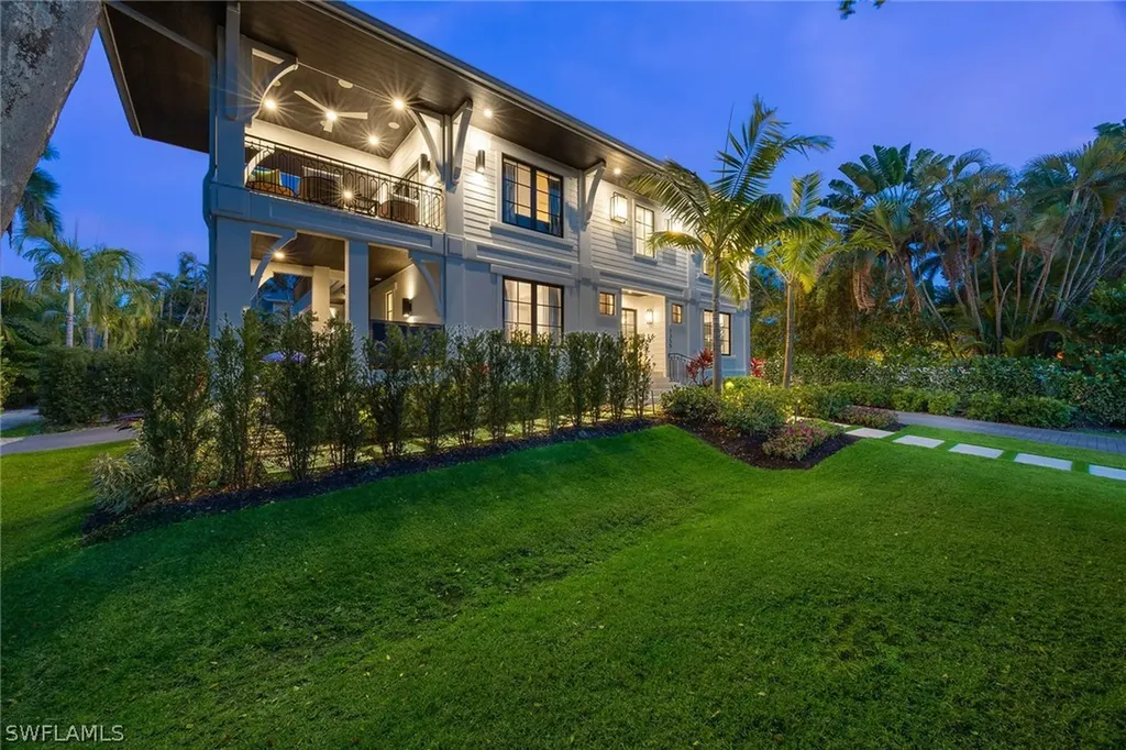 1355 4th Street S Naples FL 34102