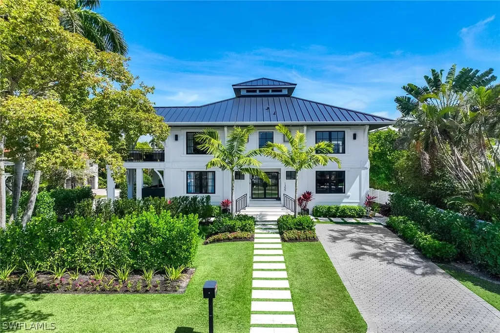 1355 4th Street S Naples FL 34102