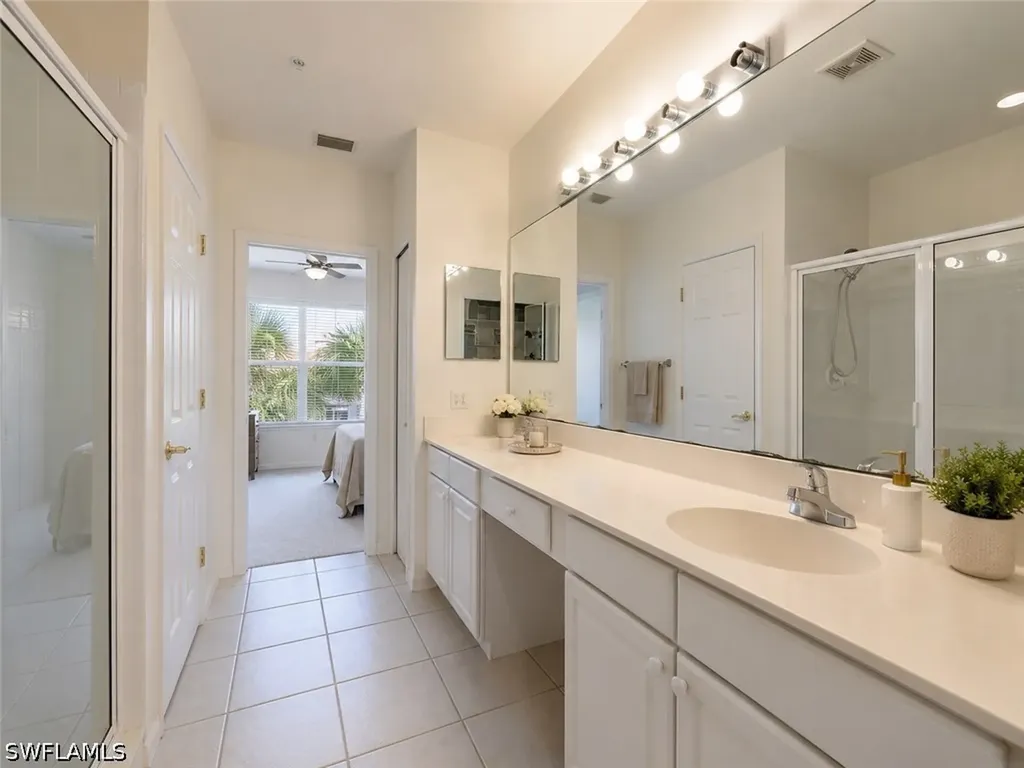 1280 Henley Street Naples FL 34105