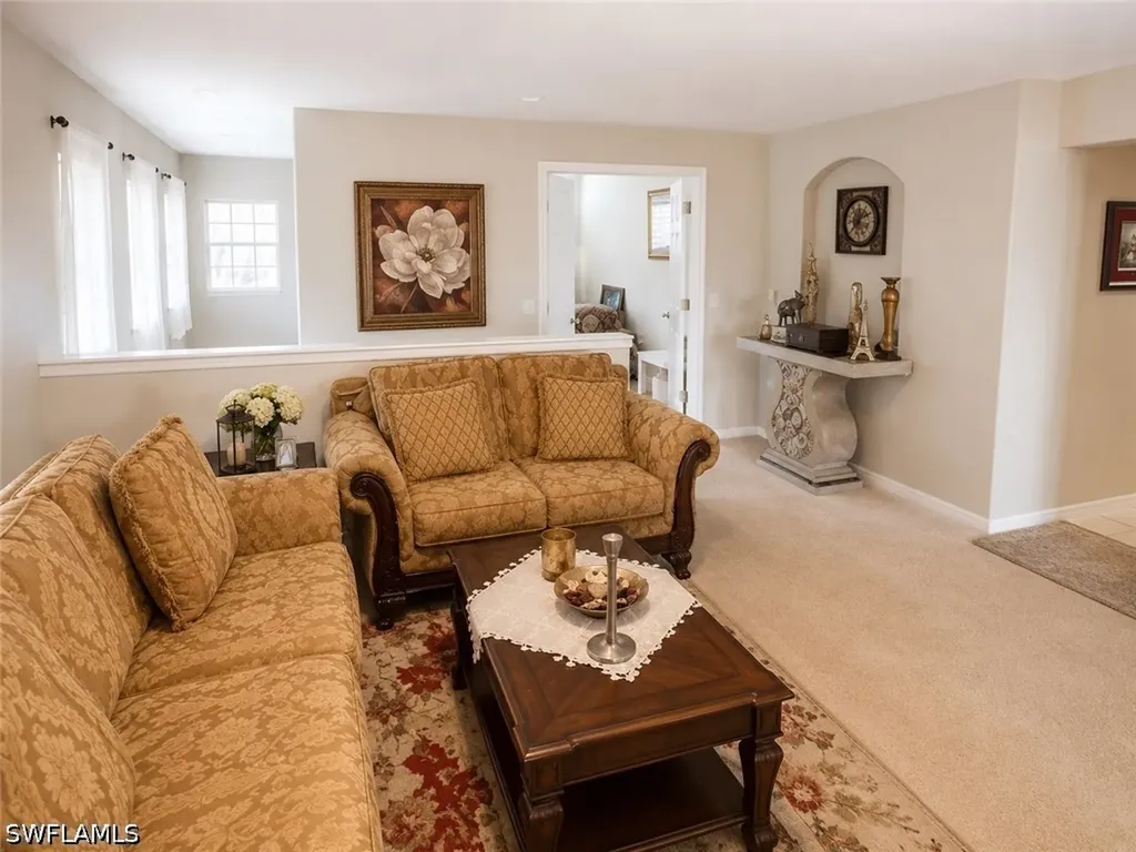 1280 Henley Street Naples FL 34105