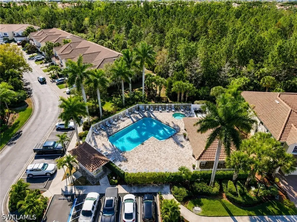 1280 Henley Street Naples FL 34105