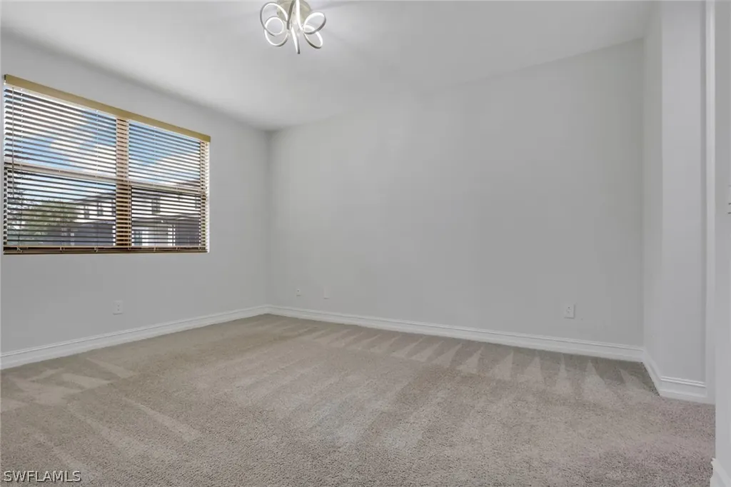 7501 Carnegie Way Naples FL 34119
